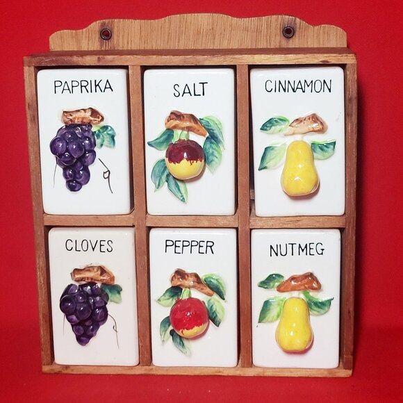 Vintage Wood Spice Rack Ceramic 3 D Fruit Spice Shakers - Picture 1 of 13